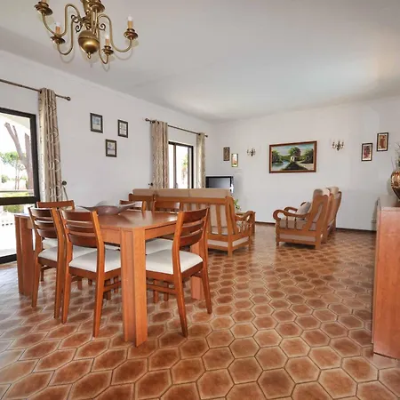 Viegas Hotel